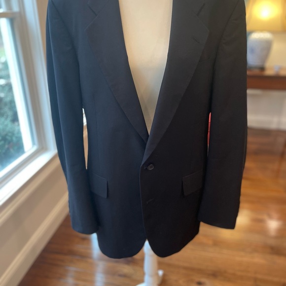 Jos A Bank  42Long 100% worsted dark navy, blazer  excellent condition - Picture 2 of 6